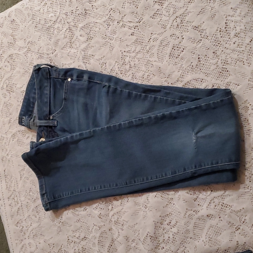 Anna Jean's size 2 Boot Cut Streachy Jean's